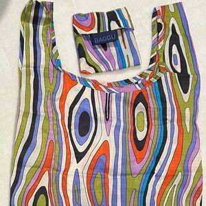 ✨Out of Stock✨ Baby BAGGU Candy Woodgrain